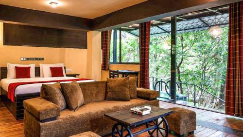 romantic-river-suite